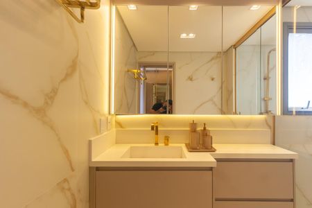 Apartamento para alugar com 130m², 3 quartos e 2 vagasBanheiro da Suíte 1