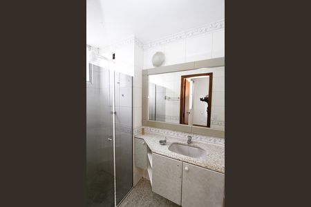 Apartamento para alugar com 115m², 3 quartos e 2 vagasBanheiro da Suíte