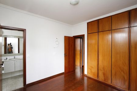 Quarto 1 - Suíte de apartamento para alugar com 3 quartos, 115m² em Padre Eustáquio, Belo Horizonte