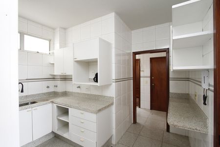 Apartamento para alugar com 115m², 3 quartos e 2 vagasCozinha