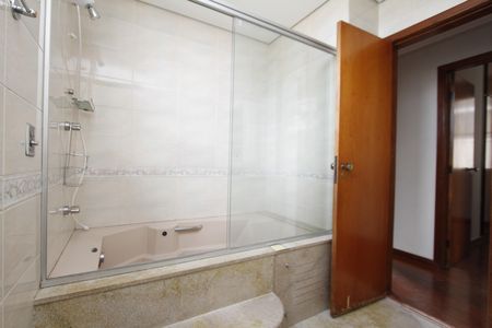 Apartamento para alugar com 115m², 3 quartos e 2 vagasBanheiro Social
