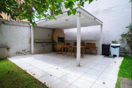 Apartamento à venda com 27m², 1 quarto e 1 vagaÁrea comum - Churrasqueira