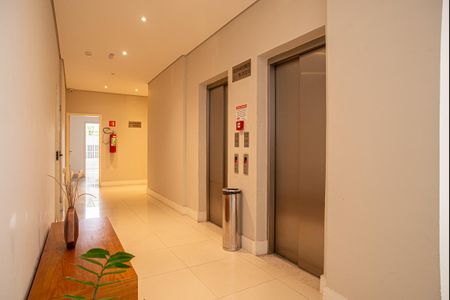 Apartamento à venda com 27m², 1 quarto e 1 vagaÁrea comum - Elevadores