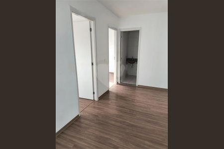 Apartamento à venda com 2 quartos, 44m² em Jurubatuba, São Paulo