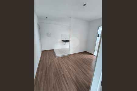 Apartamento à venda com 2 quartos, 44m² em Jurubatuba, São Paulo