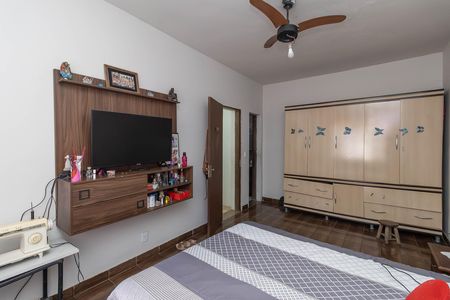 Casa à venda com 360m², 3 quartos e 1 vaga Casa à venda com 360m², 3 quartos e 1 vagaQuarto 3
