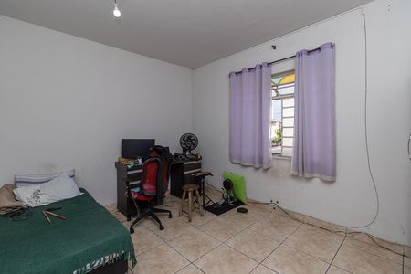 Casa à venda com 360m², 3 quartos e 1 vaga Casa à venda com 360m², 3 quartos e 1 vagaQuarto 1