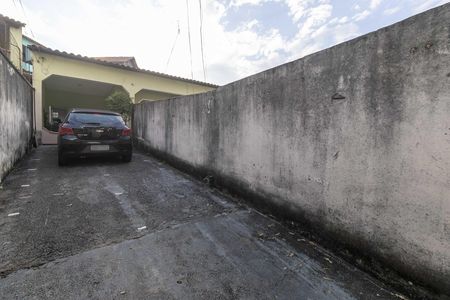 Casa à venda com 360m², 3 quartos e 1 vaga Casa à venda com 360m², 3 quartos e 1 vagaGaragem