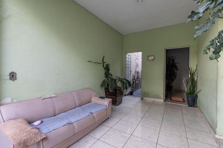 Casa à venda com 360m², 3 quartos e 1 vaga Casa à venda com 360m², 3 quartos e 1 vagaHall de entrada