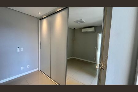 Apartamento para alugar com 2 quartos, 74m² em Centro de Apoio I (Alphaville), Santana de Parnaíba