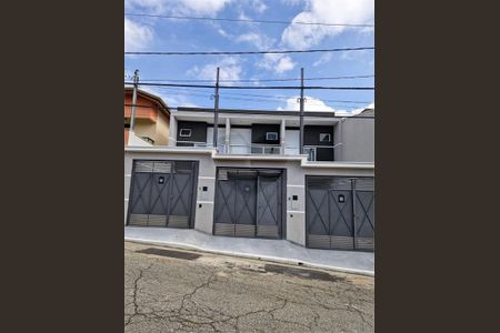 Casa à venda com 110m², 3 quartos e 2 vagas