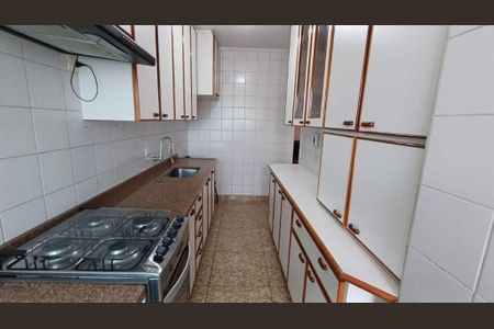 Apartamento à venda com 2 quartos, 55m² em Km 18, Osasco