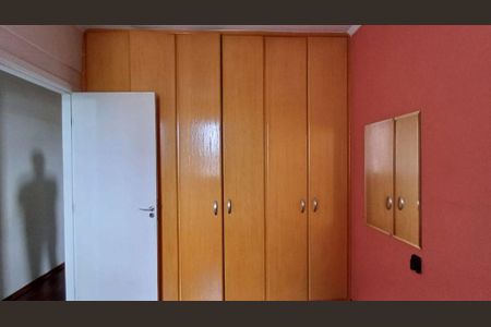 Apartamento à venda com 2 quartos, 55m² em Km 18, Osasco