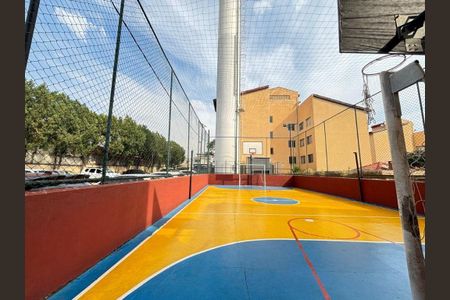 Apartamento à venda com 2 quartos, 56m² em Ayrosa, Osasco