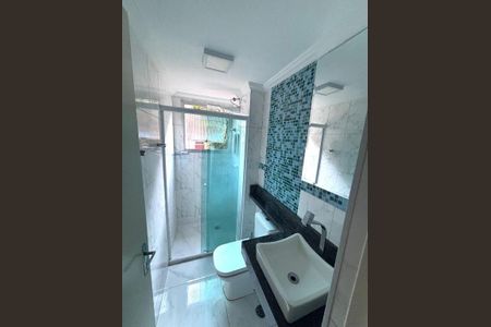 Apartamento à venda com 2 quartos, 56m² em Ayrosa, Osasco