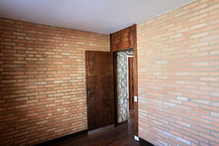Casa para alugar com 400m², 4 quartos e 4 vagasEscritório
