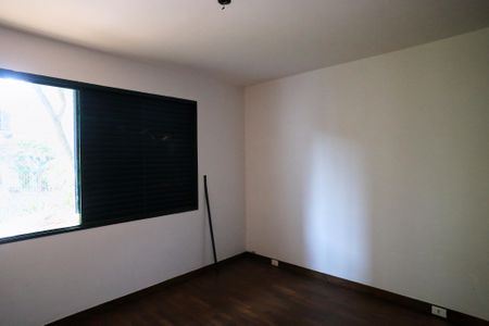 Casa para alugar com 400m², 4 quartos e 4 vagasQuarto
