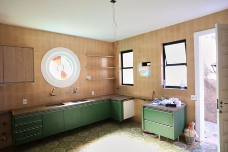 Casa para alugar com 400m², 4 quartos e 4 vagasCozinha