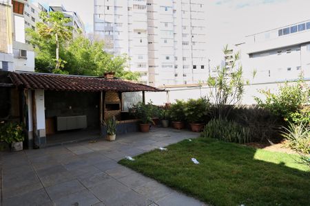 Casa para alugar com 400m², 4 quartos e 4 vagasÁrea externa