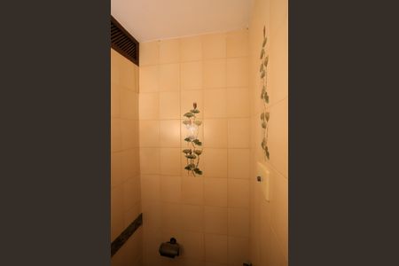 Casa para alugar com 400m², 4 quartos e 4 vagasLavabo
