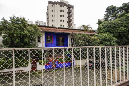 Casa à venda com 169m², 3 quartos e 3 vagas
