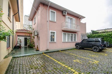 Casa à venda com 169m², 3 quartos e 3 vagas