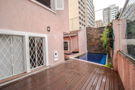 Casa à venda com 169m², 3 quartos e 3 vagas