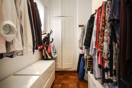 Casa à venda com 169m², 3 quartos e 3 vagas