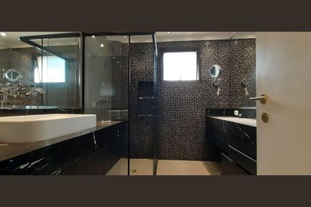 Apartamento à venda com 194m², 4 quartos e 3 vagas