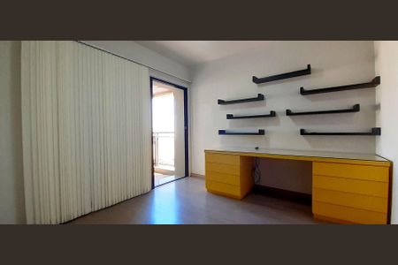 Apartamento à venda com 194m², 4 quartos e 3 vagas