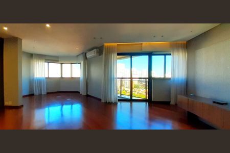 Apartamento à venda com 194m², 4 quartos e 3 vagas