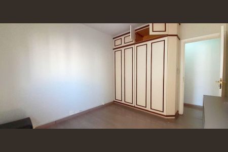 Apartamento à venda com 194m², 4 quartos e 3 vagas
