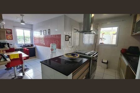 Casa à venda com 224m², 4 quartos e 3 vagas