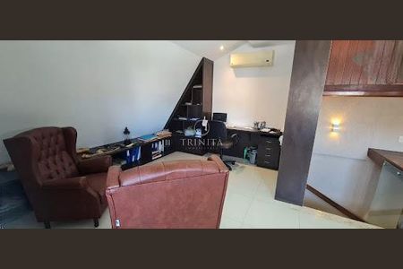 Casa à venda com 224m², 4 quartos e 3 vagas