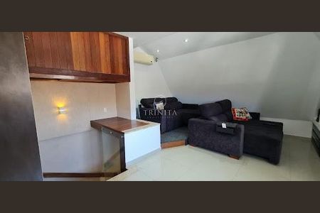 Casa à venda com 224m², 4 quartos e 3 vagas
