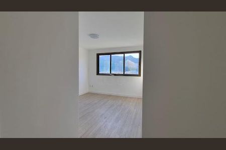 Apartamento à venda com 131m², 3 quartos e 2 vagas
