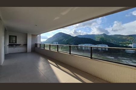 Apartamento à venda com 134m², 3 quartos e 2 vagas