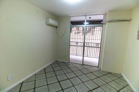 Apartamento para alugar com 100m², 3 quartos e 1 vagaSuíte 