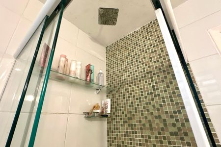 Apartamento para alugar com 90m², 2 quartos e sem vaga