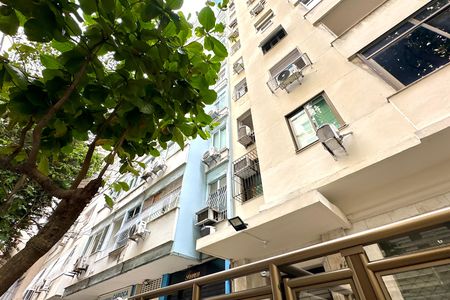 Apartamento para alugar com 90m², 2 quartos e sem vaga