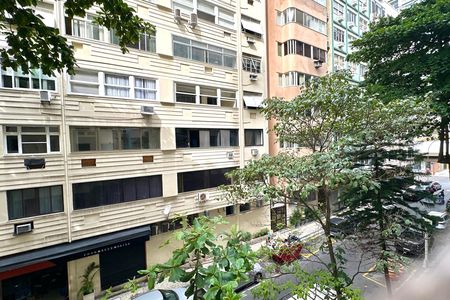 Apartamento para alugar com 90m², 2 quartos e sem vaga