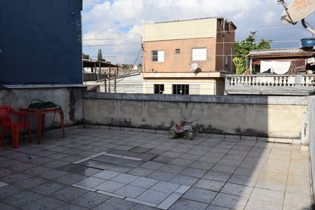 Casa à venda com 130m², 3 quartos e 2 vagasVaranda