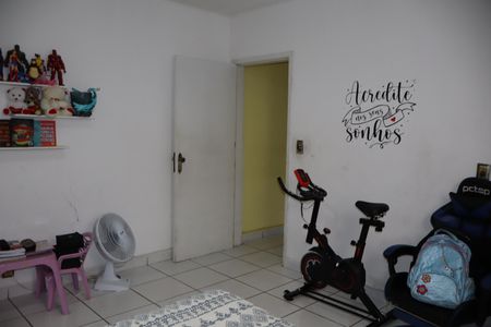 Casa à venda com 130m², 3 quartos e 2 vagasQuarto 1