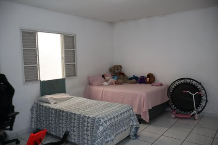 Casa à venda com 130m², 3 quartos e 2 vagasQuarto 1