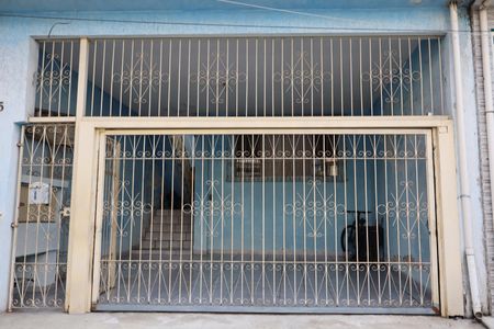 Casa à venda com 130m², 3 quartos e 2 vagasFachada