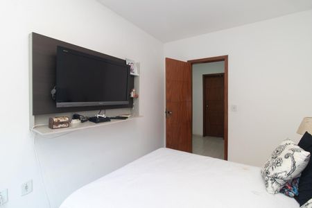 Casa de condomínio à venda com 91m², 2 quartos e 1 vagaQuarto 2