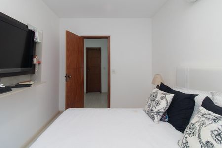 Casa de condomínio à venda com 91m², 2 quartos e 1 vagaQuarto 2