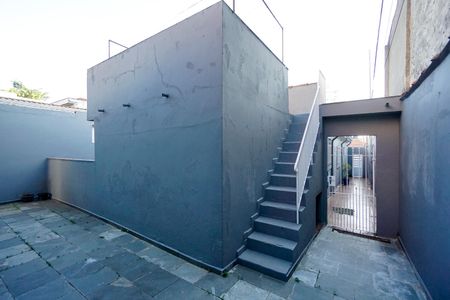 Casa de condomínio para alugar com 150m², 2 quartos e 2 vagas Casa de condomínio para alugar com 150m², 2 quartos e 2 vagasEntrada