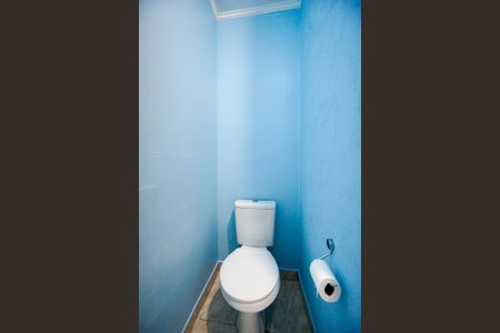 Casa de condomínio para alugar com 150m², 2 quartos e 2 vagas Casa de condomínio para alugar com 150m², 2 quartos e 2 vagasBanheiro social 02