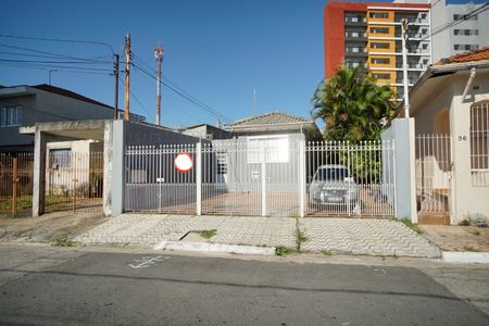 Casa de condomínio para alugar com 150m², 2 quartos e 2 vagas Casa de condomínio para alugar com 150m², 2 quartos e 2 vagasFachada